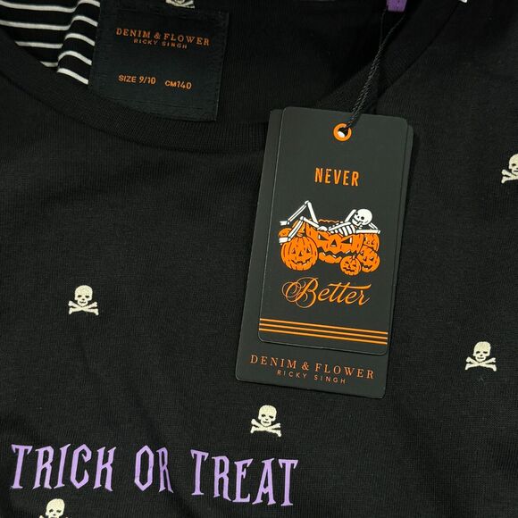 Kids Halloween Trick or Treat Shirt Size 9/10 Black Gray Skeleton Pumpkin Design - Picture 6 of 11